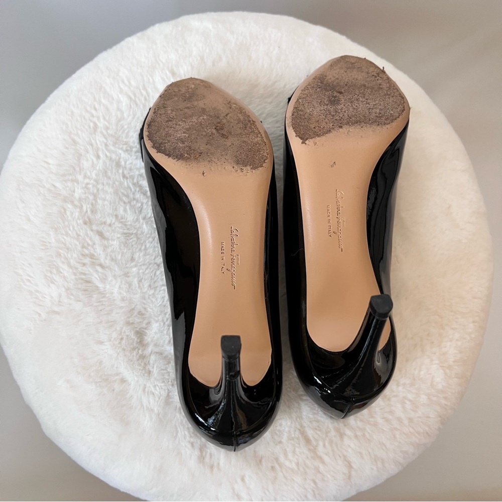 Salvatore Ferragamo Black High Heel Pumps size 6 - Picture 13 of 16